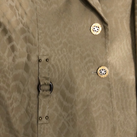 St John Beige Suit - Picture 2 of 4